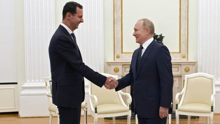 Le président russe Vladimir Poutine reçoit son homologue syrien Bachar al-Assad au Kremlin le 13 septembre 2021