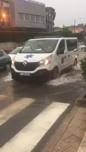 Les rues de Montpellier inondées - Témoins BFMTV