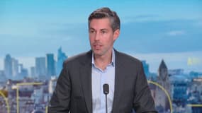 Yvelines: un homme agressé au couteau dans le RER A, l'auteur en fuite