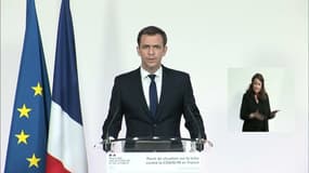 Olivier Véran lors de sa conférence de presse du 11 mars 2021.