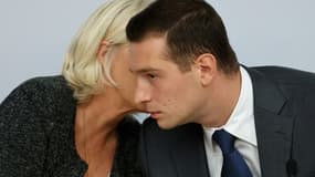 Marine Le Pen et Jordan Bardella à l'Assemblée nationale à Paris, le 14 septembre 2024