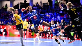 Pauletta Foppa lors de Suède-France à l'Euro féminin de hand, le 8 décembre 2024.