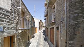 Ruelle à Gangi, village sicilien du 12e siècle qui brade une vingtaine de maisons à 1 euro.
