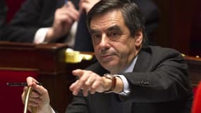 François Fillon a mis en garde mardi contre les appels de personnalités de la majorité à voter pour le Parti socialiste plutôt que pour le Front national en l'absence d'alternative aux législatives de juin, une initiative qu'il qualifie de stupide. /Photo