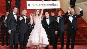 L'équipe du film de "Leto", réalisé par Kirill Serebrennikov, sur les marches du Festival de Cannes, le 9 mai 2018
