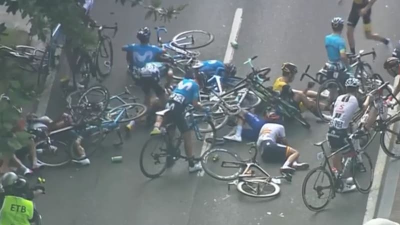 La chute dans le peloton