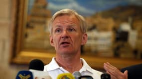 Le chef de l'ONG Norwegian Refugee Council(NRC), Jan Egeland, lors d'une conférence de presse sur la crise humanitaire au Yémen, le 3 mai 2017 à Sanaa