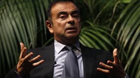 Le groupe Renault-Nissan doit changer de patron, car Carlos Ghosn "a fait preuve de son inefficacité absolue", a déclaré mardi Jean-Luc Mélenchon dans l'émission "Preuves par trois", sur Public Sénat. /Photo prise le 29 janvier 2013/REUTERS/Ina Fassbender