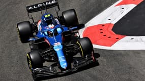 Esteban Ocon au volant de son Alpine