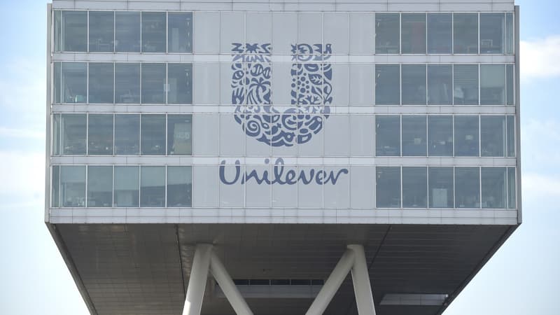 Guerre en Ukraine: Unilever assume se plier à la loi russe sur la conscription de ses employés