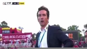 Australie - Il se fait découper dans la surface… mais l’arbitre ne dit rien