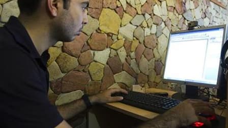 Le Conseil d'Etat a rejeté mercredi trois recours contre les décrets d'application de la Haute autorité chargée de lutter contre le téléchargement illégal (Hadopi), dont la création avait suscité l'émoi des utilisateurs. Les recours avaient été déposés pa