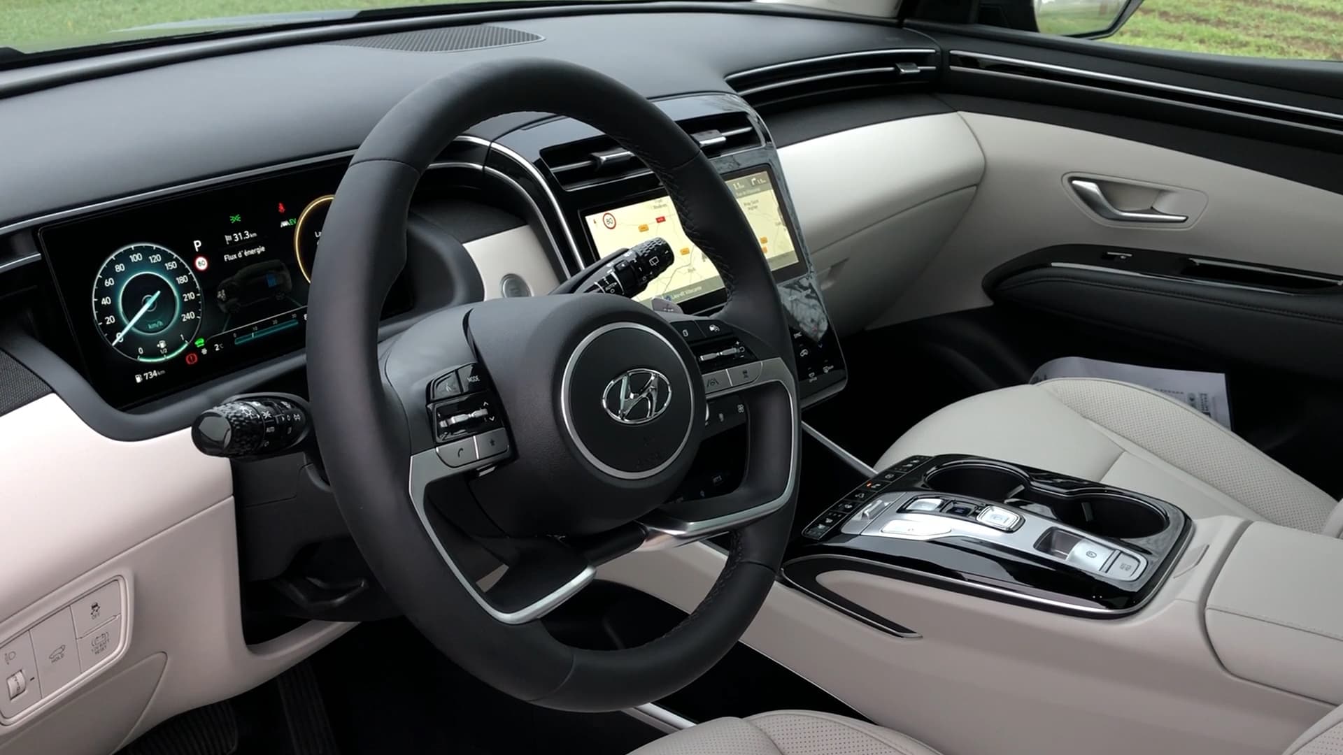 L'habitacle de ce nouveau Tucson se présente comme très épuré.