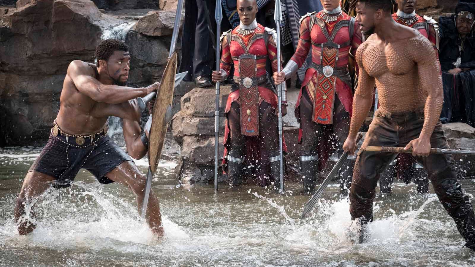 Black Panther en mauvaise situation. Black Panther en mauvaise situation.