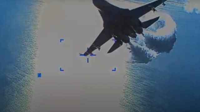 Vidéo] Une enquête ouverte aux Etats-Unis après qu'un drone ait survolé un  avion de