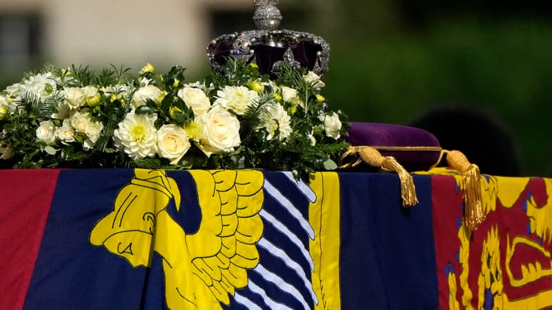 4 jours de recueillement autour du cercueil: les derniers adieux des Britanniques à leur reine