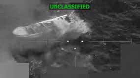 Une image des frappes américaines sur des navires liés au "narcotrafic", le 16 décembre 2025. 