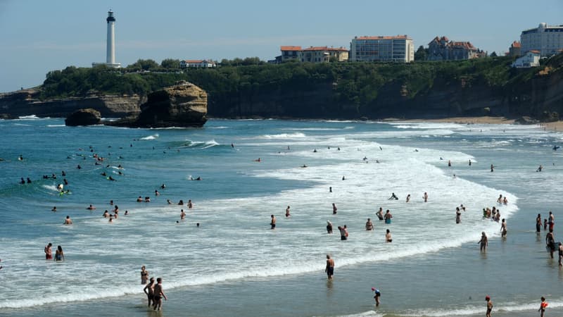 La Grande plage de Biarritz.