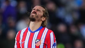 La déception d'Antoine Griezmann après son penalty manqué face à Leganes en Liga le 18 janvier 2024