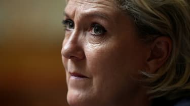 Marine Le Pen pendant le débat sur la loi travail à l'Assemblée le 10 juillet 2017