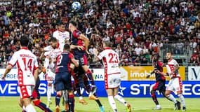 Bari avait arraché l'égalisation dans les derniers instants au match aller, Cagliari lui a rendu la pareille dimanche