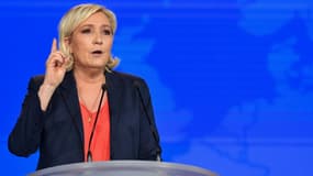 Marine Le Pen lors de la "Fête des Nations" à Nice le 1er mai 2018