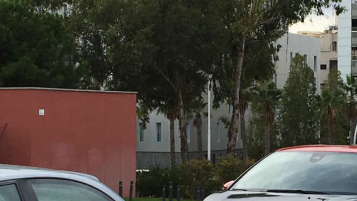 La Nouvelle C3 ne passe pas inaperçue dans les rues. Simple liseré sur les flancs, les AirBumps sont de retour, mais en option. Ils rebutaient certains clients sur le C4 Cactus, Citroën ne veut plus louper aucune vente. La Nouvelle C3 ne passe pas inaperçue dans les rues. Simple liseré sur les flancs, les AirBumps sont de retour, mais en option. Ils rebutaient certains clients sur le C4 Cactus, Citroën ne veut plus louper aucune vente.