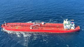 Le navire Nave Photon a été identifié près des côtes vénézuéliennes, au nord de Caracas, jeudi 8 janvier 2026, après son arrivée au terminal de José, à l'est du pays, le 5 janvier. 