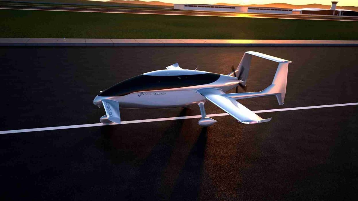 Aviation décarbonée: la start-up française Voltaero présente son premier appareil hybride