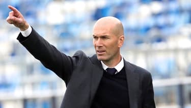 Zinedine Zidane pendant un match du Real Madrid en mai 2021