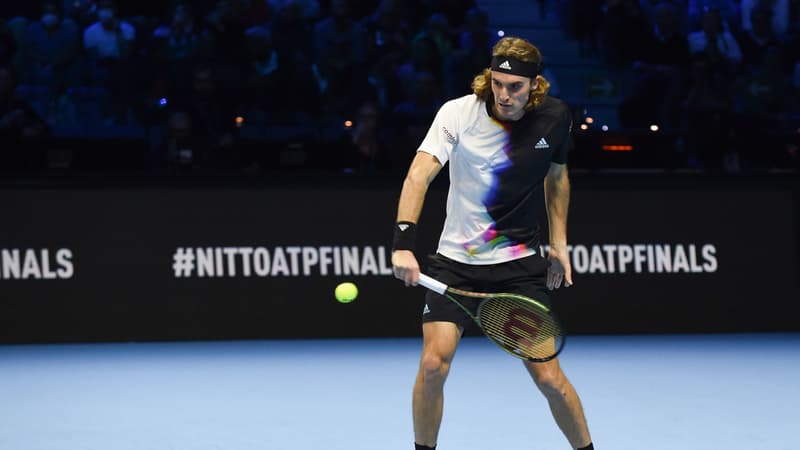 S. Tsitsipas