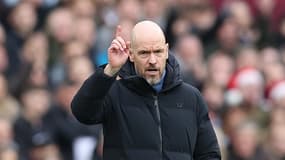 L'entraîneur de Manchester United Erik ten Hag face à West Ham