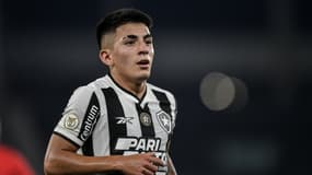 Le meneur de jeu Thiago Almada avec Botafogo le 14 septembre 2025