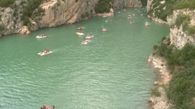 Le lac de Sainte-Croix, dans les Gorges du Verdon.