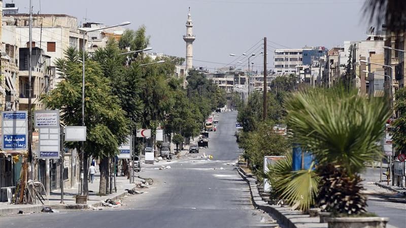 Centre d'Alep, en Syrie. Sous la pression des forces gouvernementales, les insurgés syriens se sont retirés du quartier stratégique de Salaheddine à Alep, la capitale économique du pays, tout en promettant de contre-attaquer. /Photo prise le 10 août 2012/