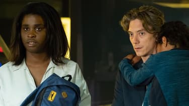 Jisca Kalvanda, Swann Arlaud dans "Exfiltrés"