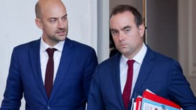 Les ministres français des Armées (à droite) et des Affaires étrangères (à gauche)