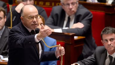 Bernard Cazeneuve, le ministre de l'Intérieur, à l'Assemblée nationale. 