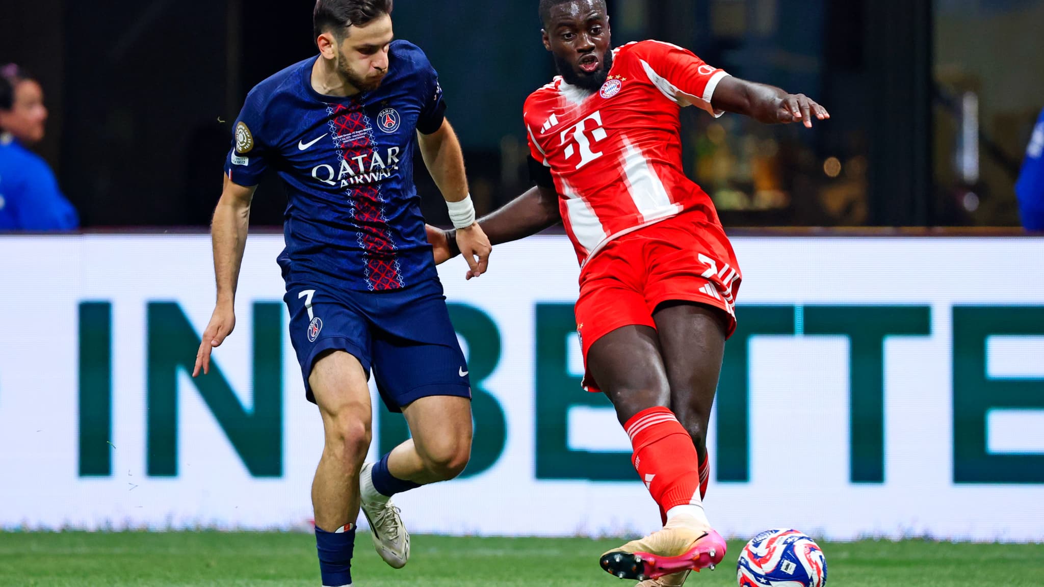 Dayot Upamecano face au PSG lors de la Coupe du monde des clubs, le 5 juillet 2025. Dayot Upamecano face au PSG lors de la Coupe du monde des clubs, le 5 juillet 2025.