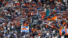 Le virage des South Winners pendant un match de l'OM au Vélodrome en mai 2024