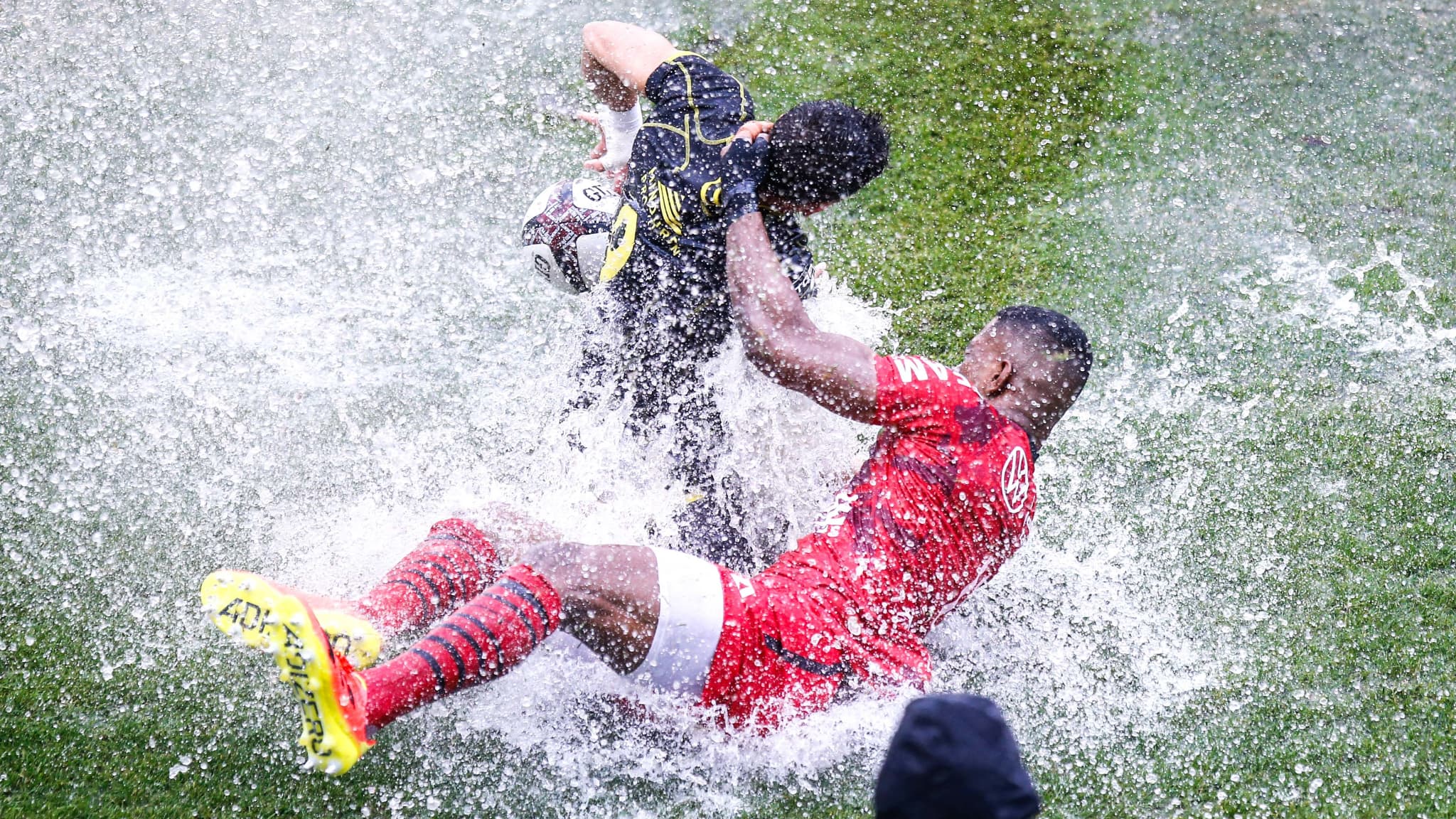 Jiuta Wainiqolo avec Toulon contre Biarritz