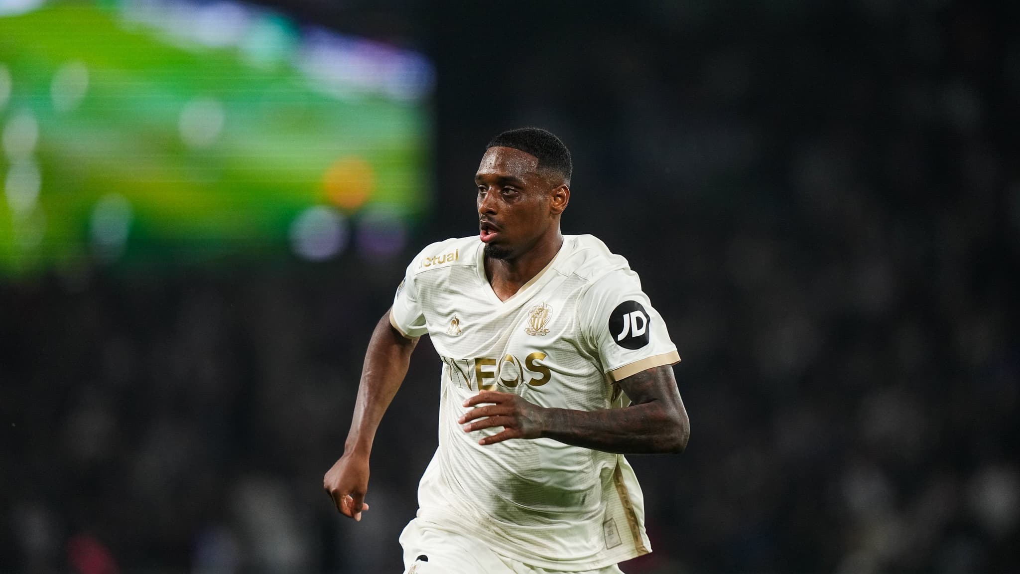 MERCATO: NICE ANNONCE LE TRANSFERT DE ROSARIO À PORTO ET NE DEVRAIT PAS LE REMPLACER