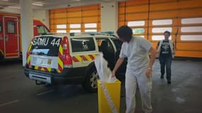 Les infirmiers de l'hôpital de Saint-Nazaire dénonce leurs conditions de travail dans un clip diffusé le 5 décembre 2019