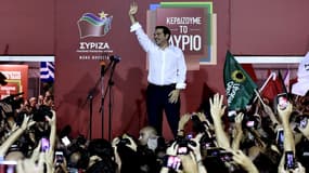 Premier dirigeant de gauche radicale en Europe, Alexis Tsipras s'est imposé à 41 ans comme le maître du jeu politique en GrèceDes partisans de Syriza célèbrent leur victoire à Athènes dimanche.