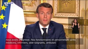 Emmanuel Macron rend hommage aux soignants, à "cette première ligne"