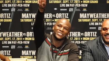 Floyd Mayweather Jr, ici avant son combat contre Ortiz, a gagné 85 millions de dollars.