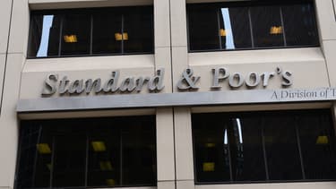 S&P garde toutefois un oeil sur les finances publiques françaises