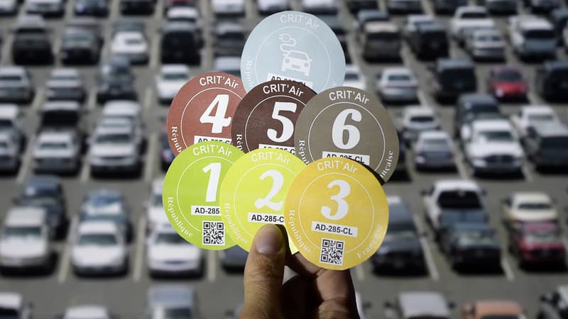 Face à la persistance de la pollution à Grenoble, un véhicule sur quatre ne pourra pas circuler mardi dans le cadre du dispositif de vignettes