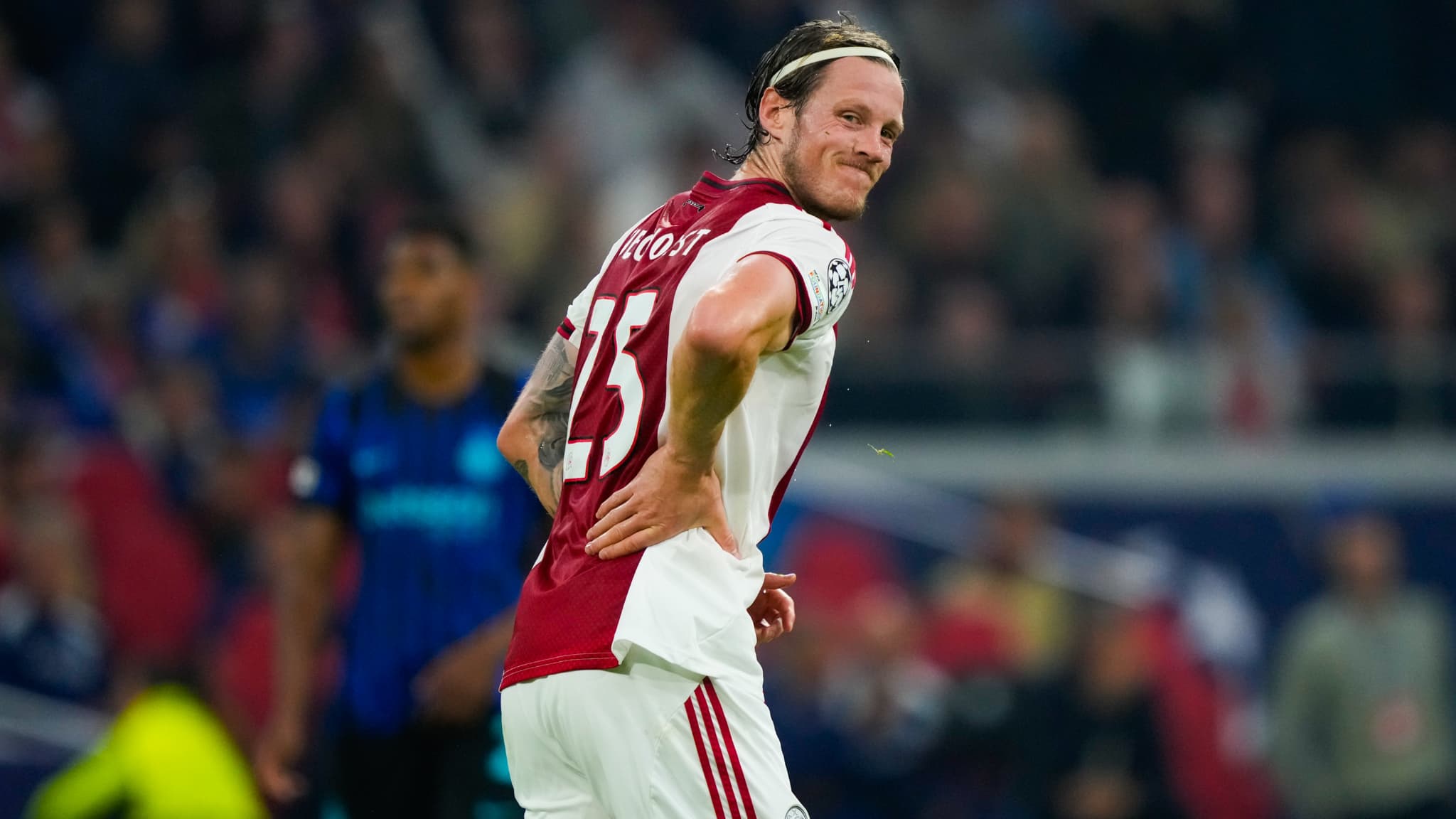 DEUX BUTEURS D’EXPÉRIENCE À L’INFIRMERIE: L’AJAX SE PRÉSENTERA DIMINUÉ SUR LA PELOUSE DE L’OM