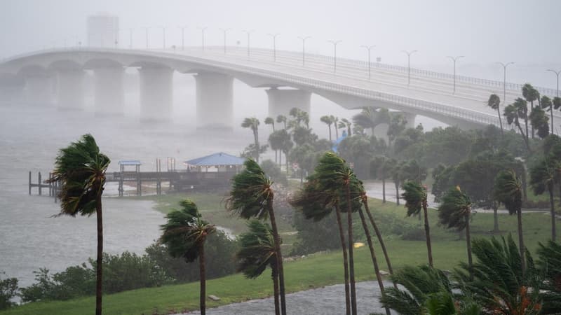 L'ouragan Ian crée des inondations 